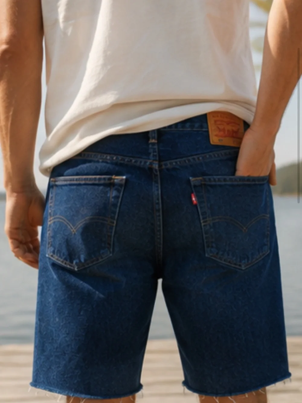 NWT Levi's 501 Original Fit Cut Off Denim Shorts 33 Medium-Dark Wash Jorts